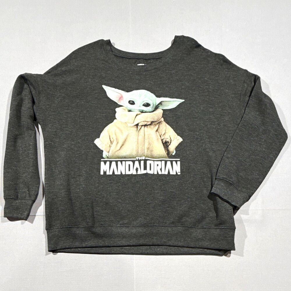 Star Wars The Mandalorian Grogu Crewneck Sweatshirt Clothing, Size L
